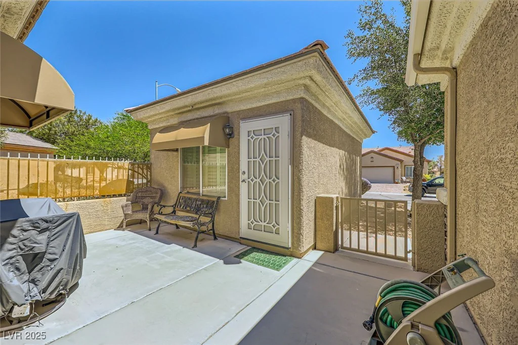 2213 Carrier Dove, North Las Vegas, NV 89084