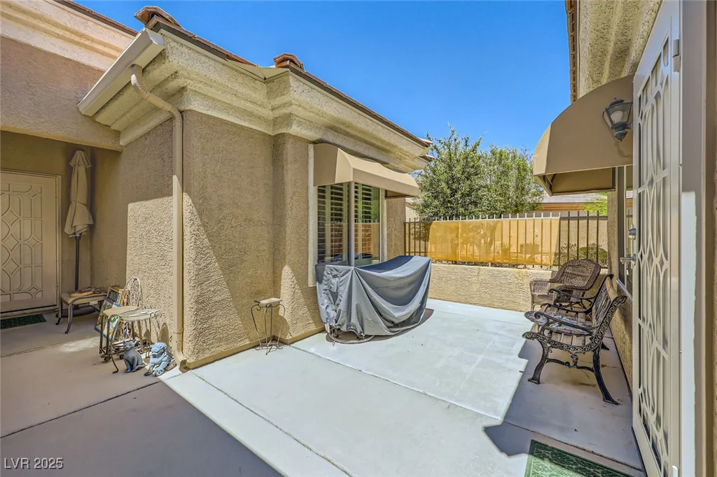 2213 Carrier Dove, North Las Vegas, NV 89084