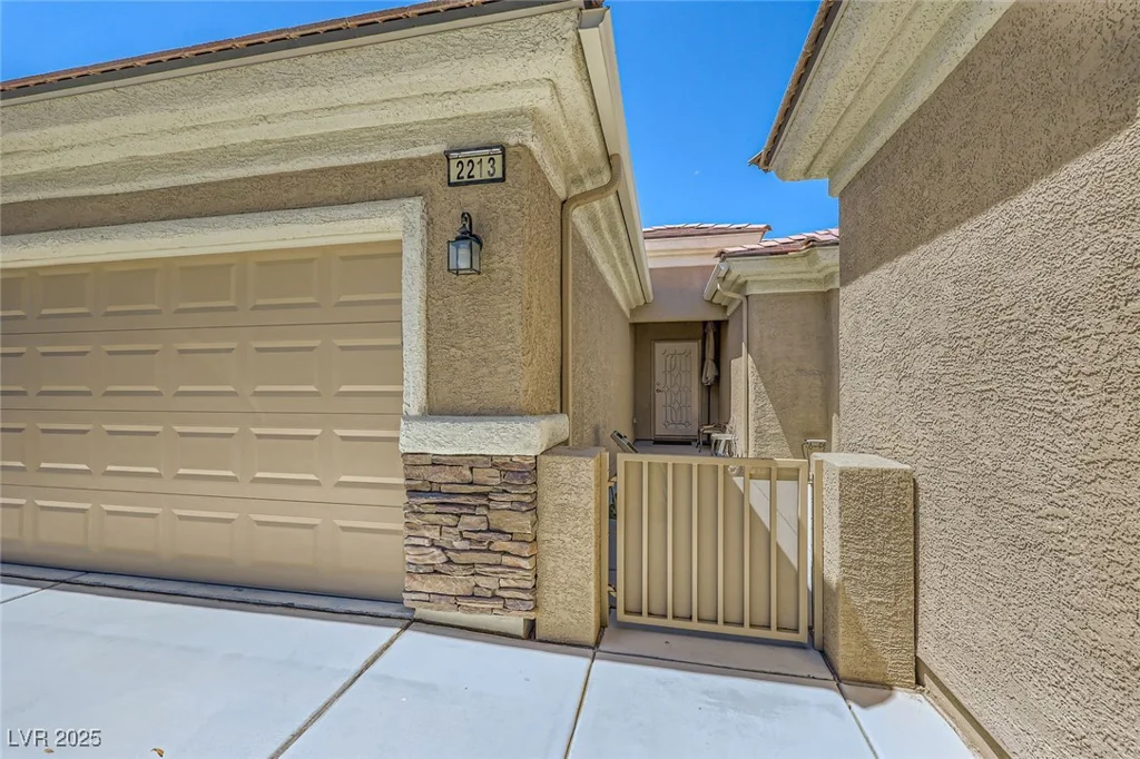 2213 Carrier Dove, North Las Vegas, NV 89084