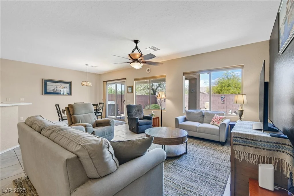 6072 CANTER GLEN, Las Vegas, NV 89122