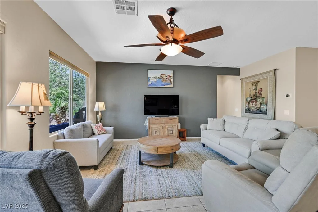 6072 CANTER GLEN, Las Vegas, NV 89122