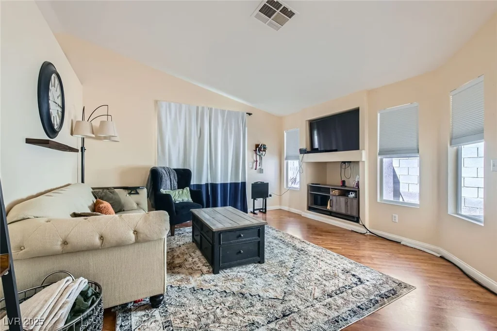7705 Granberg, Las Vegas, NV 89131