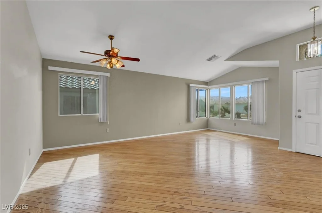 5244 Velazco, Las Vegas, NV 89130