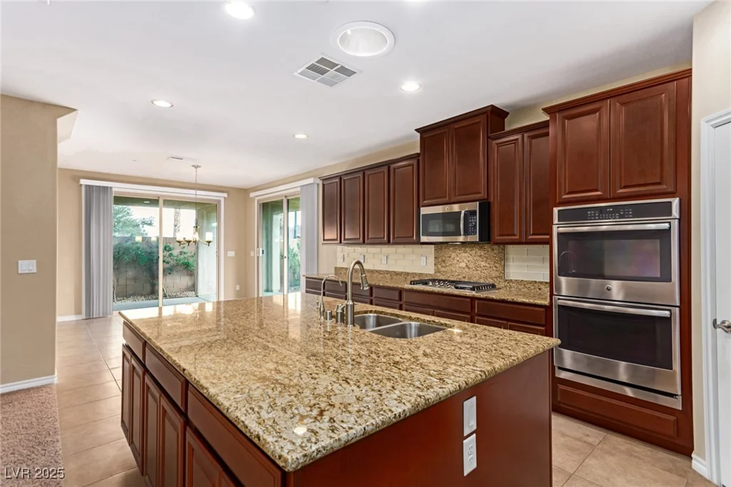 1172 Via Della Costrella, Henderson, NV 89011