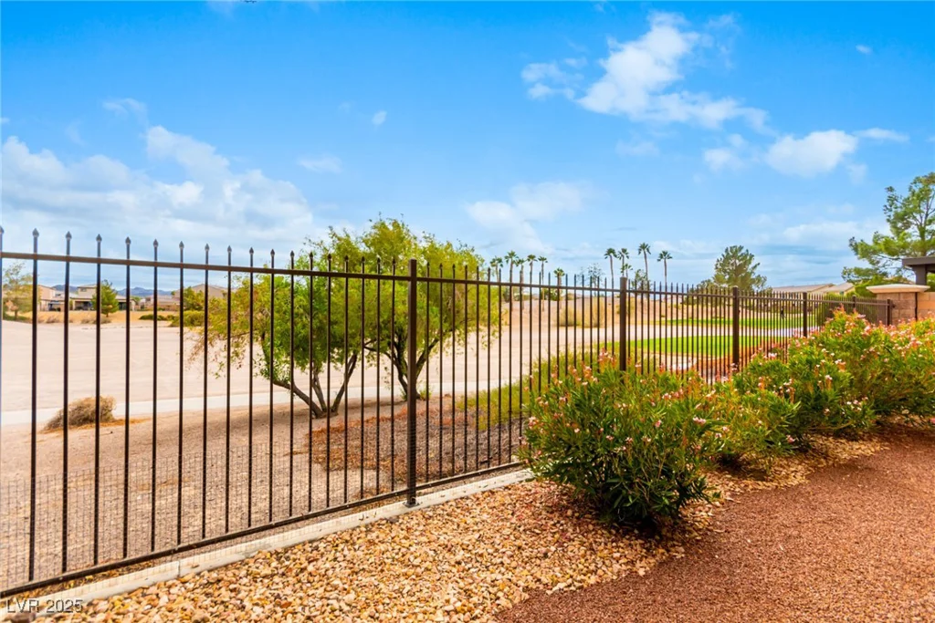 1172 Via Della Costrella, Henderson, NV 89011