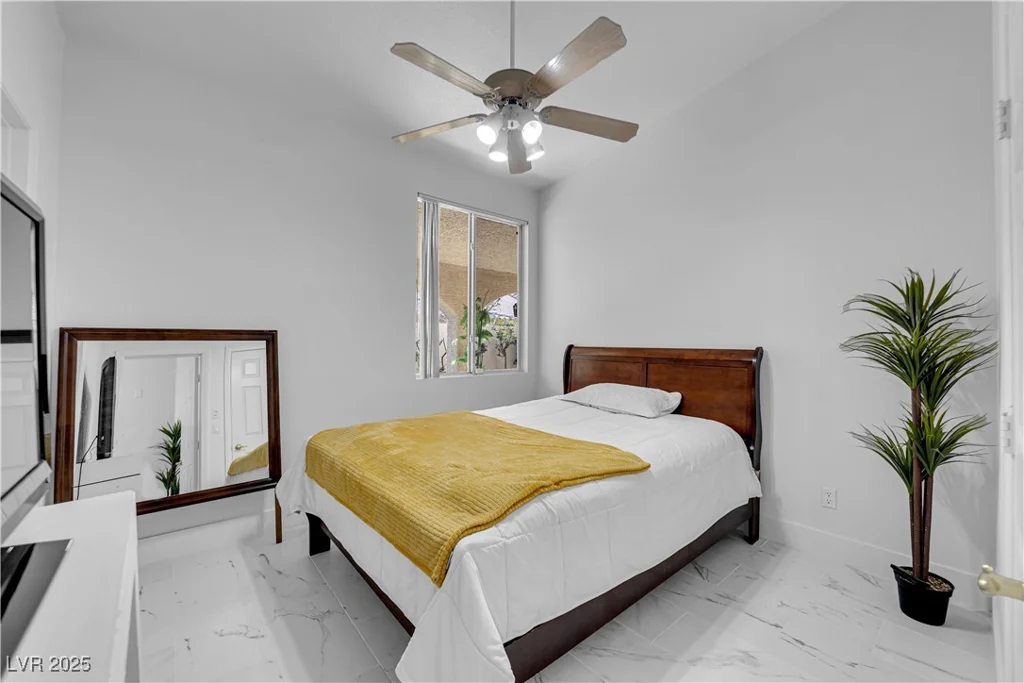 9155 Bush Poppy, Las Vegas, NV 89147