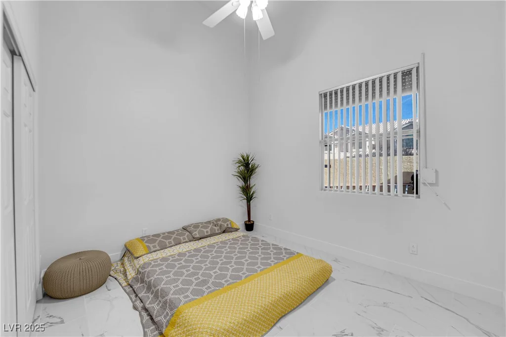 9155 Bush Poppy, Las Vegas, NV 89147