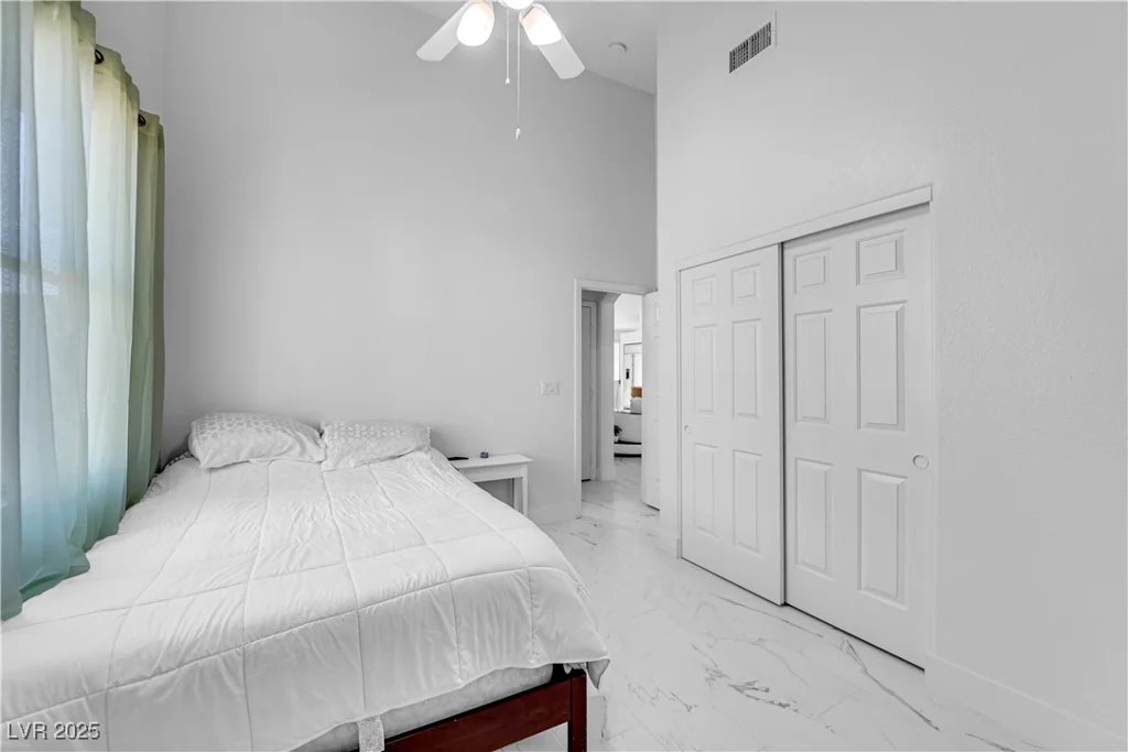 9155 Bush Poppy, Las Vegas, NV 89147