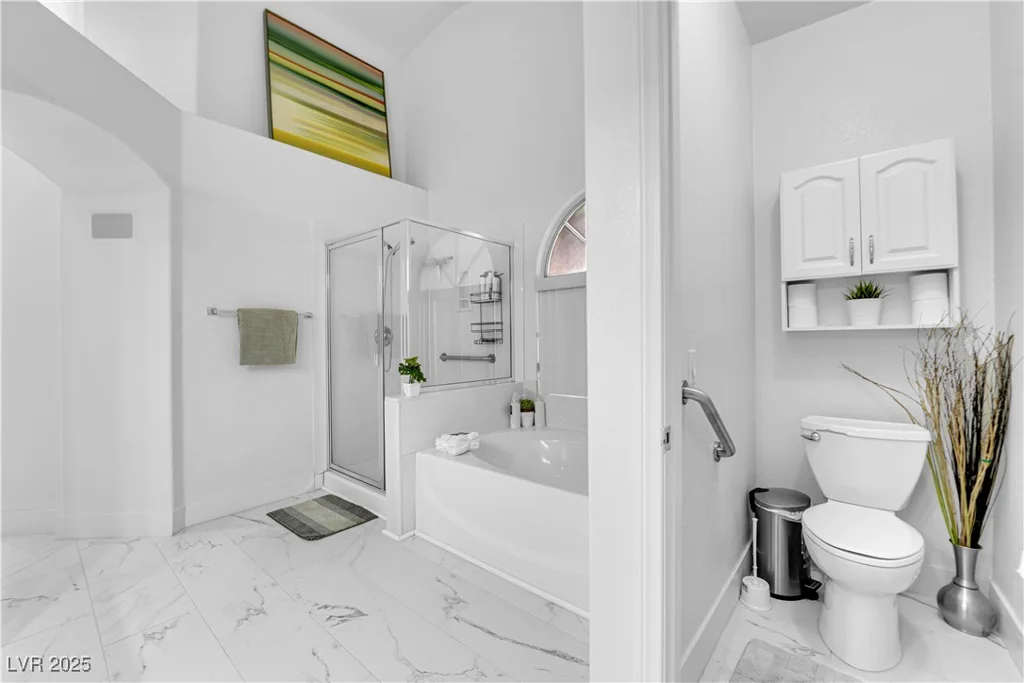 9155 Bush Poppy, Las Vegas, NV 89147