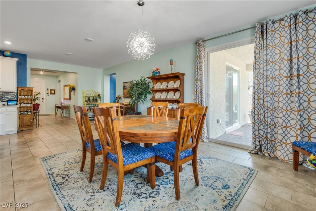 2558 Blossom, Pahrump, NV 89048