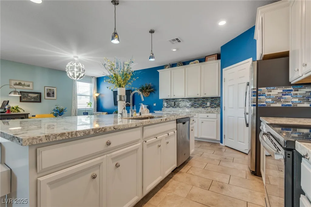 2558 Blossom, Pahrump, NV 89048