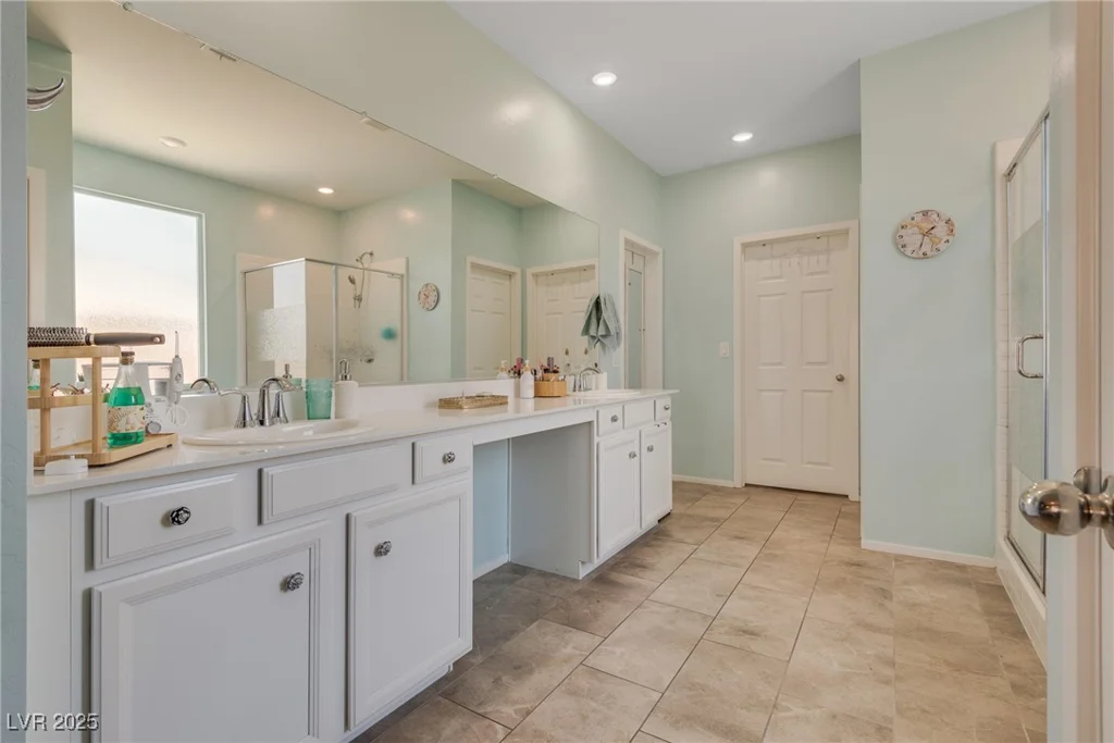 2558 Blossom, Pahrump, NV 89048