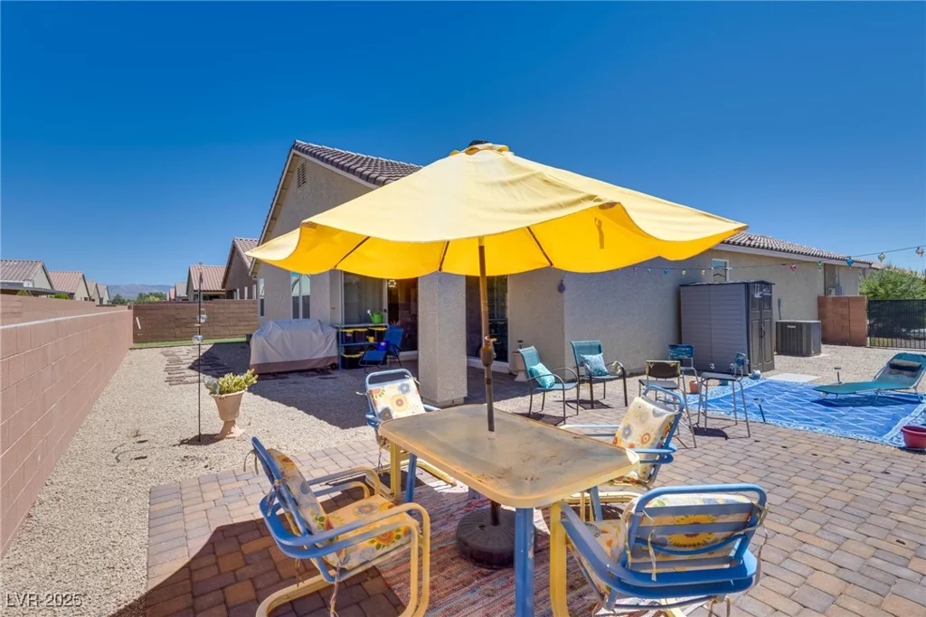2558 Blossom, Pahrump, NV 89048
