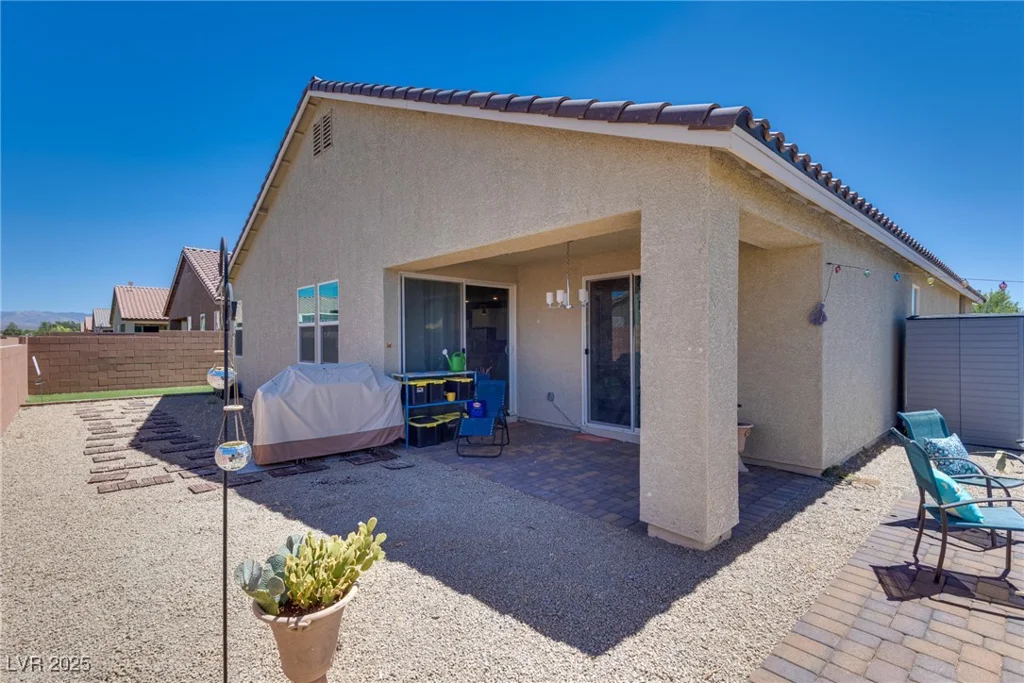 2558 Blossom, Pahrump, NV 89048