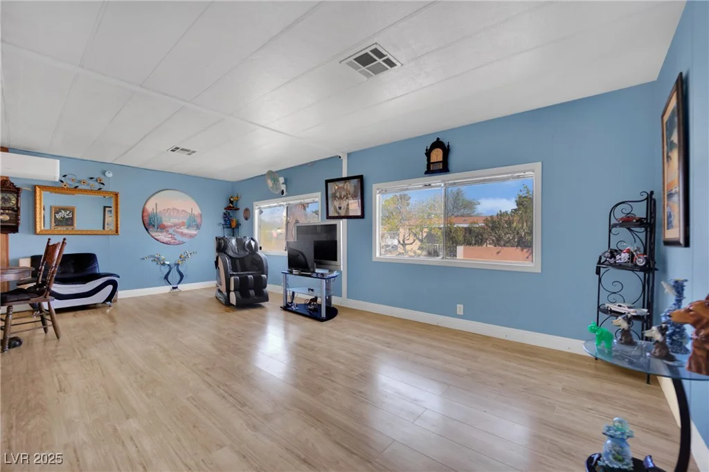 3857 Butternut, Las Vegas, NV 89115