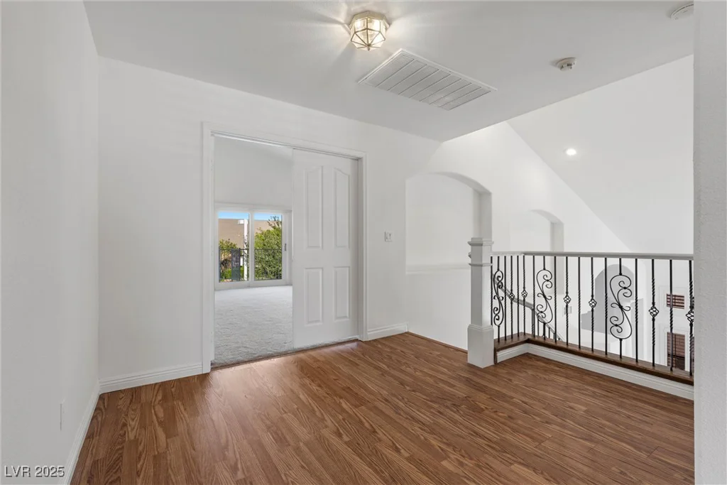 283 Grand Olympia, Henderson, NV 89012