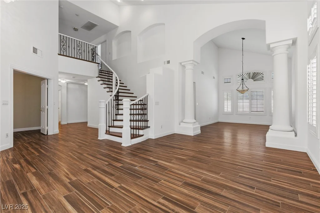 283 Grand Olympia, Henderson, NV 89012