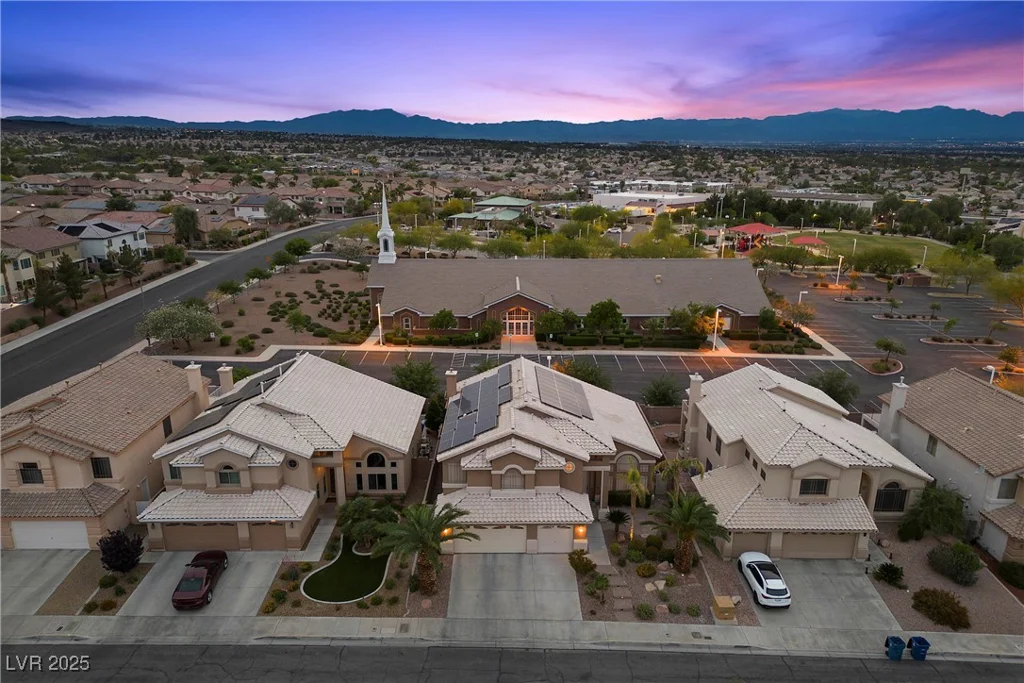 283 Grand Olympia, Henderson, NV 89012