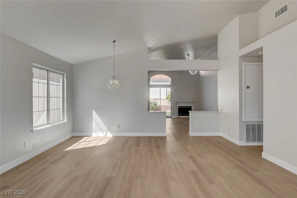 9712 Sierra Mesa, Las Vegas, NV 89117