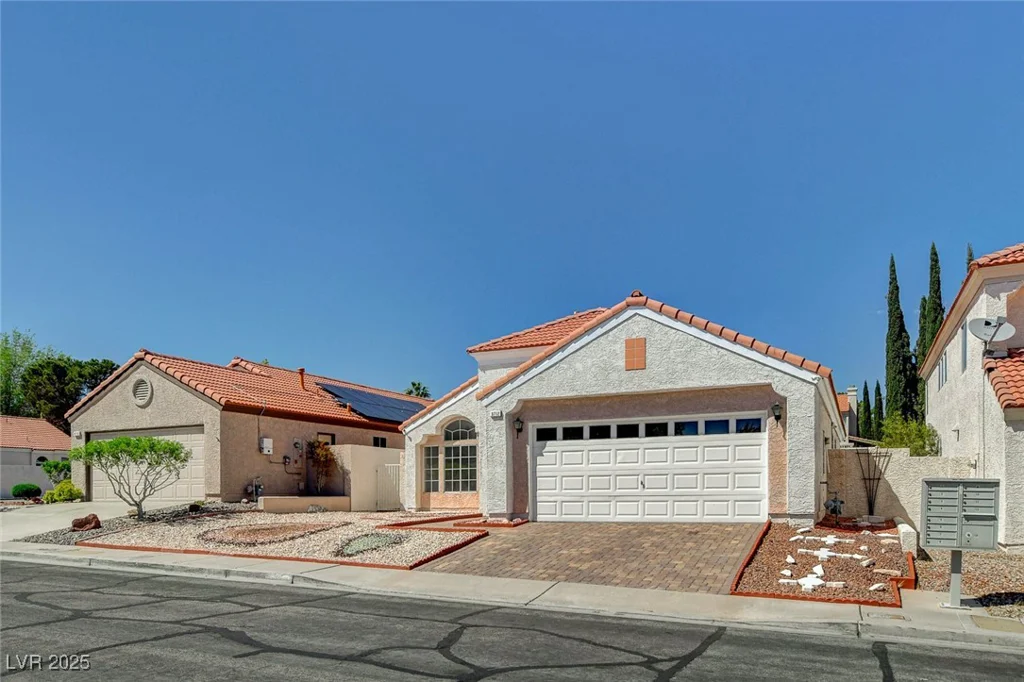 9712 Sierra Mesa, Las Vegas, NV 89117