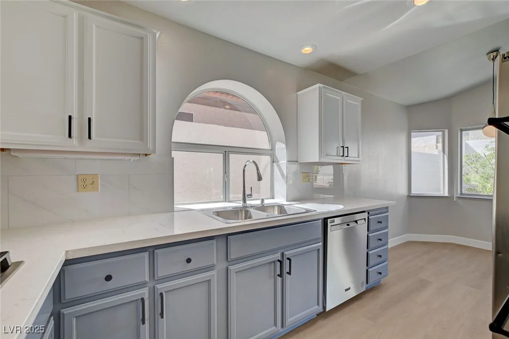 9712 Sierra Mesa, Las Vegas, NV 89117