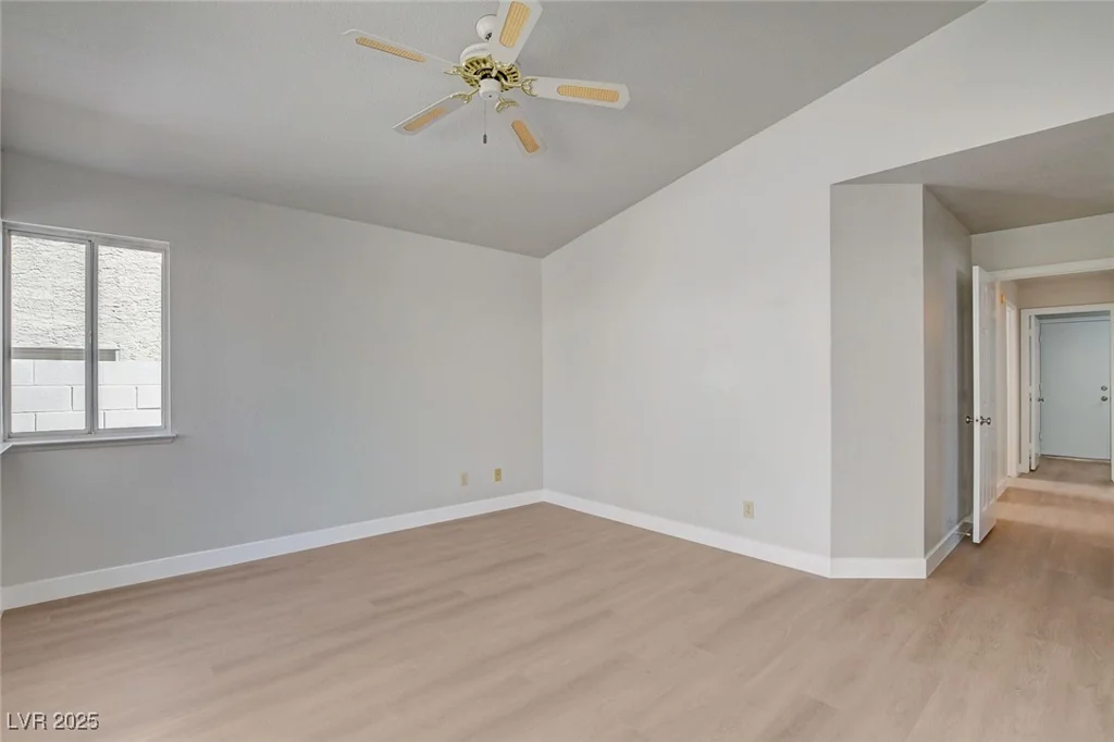 9712 Sierra Mesa, Las Vegas, NV 89117