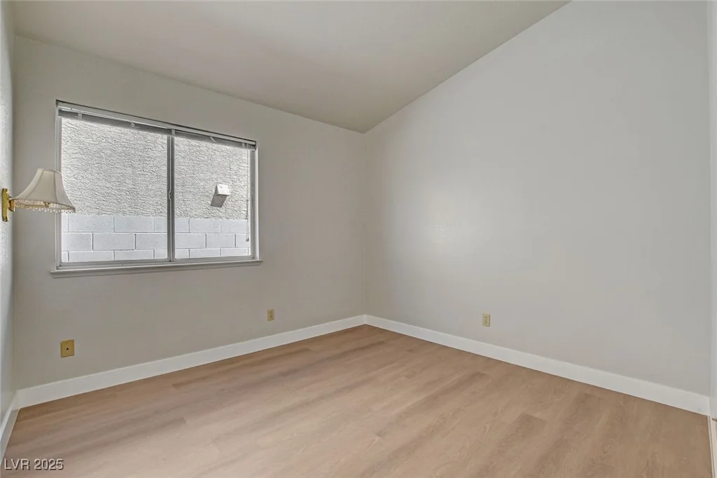 9712 Sierra Mesa, Las Vegas, NV 89117