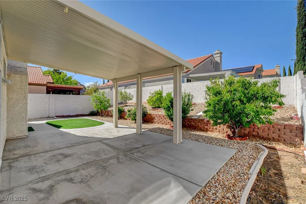 9712 Sierra Mesa, Las Vegas, NV 89117