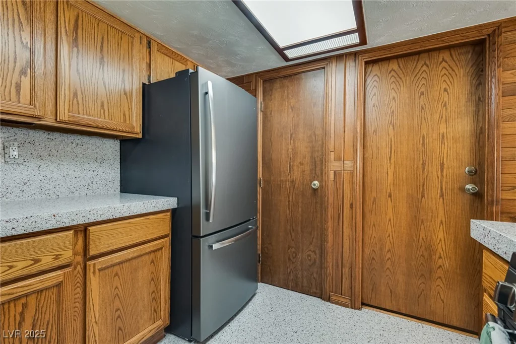 6501 Brushwood, Las Vegas, NV 89107