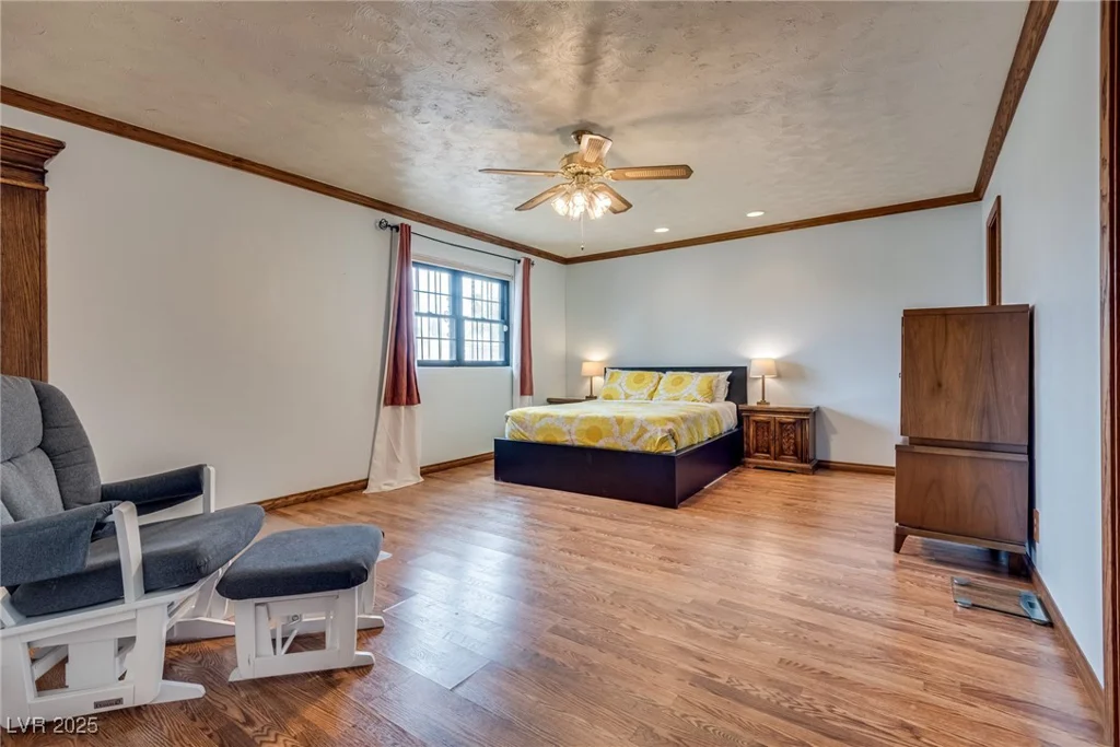 6501 Brushwood, Las Vegas, NV 89107