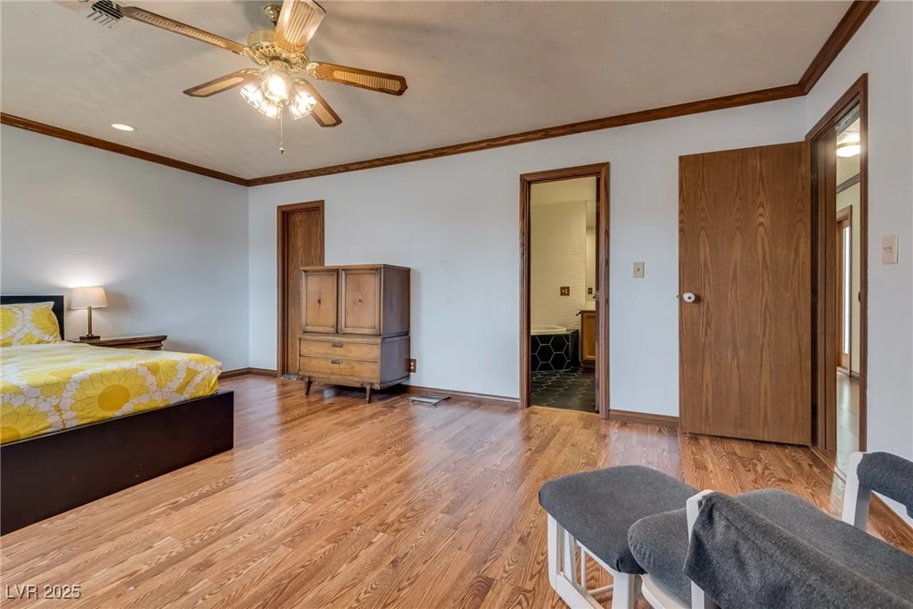 6501 Brushwood, Las Vegas, NV 89107