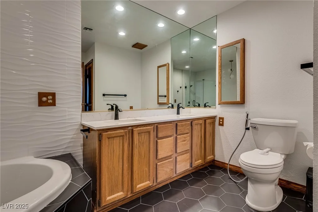 6501 Brushwood, Las Vegas, NV 89107