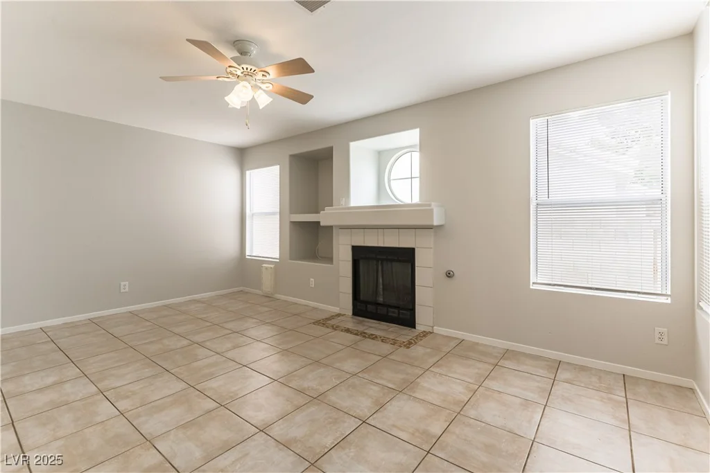 9044 Flutell, Henderson, NV 89074