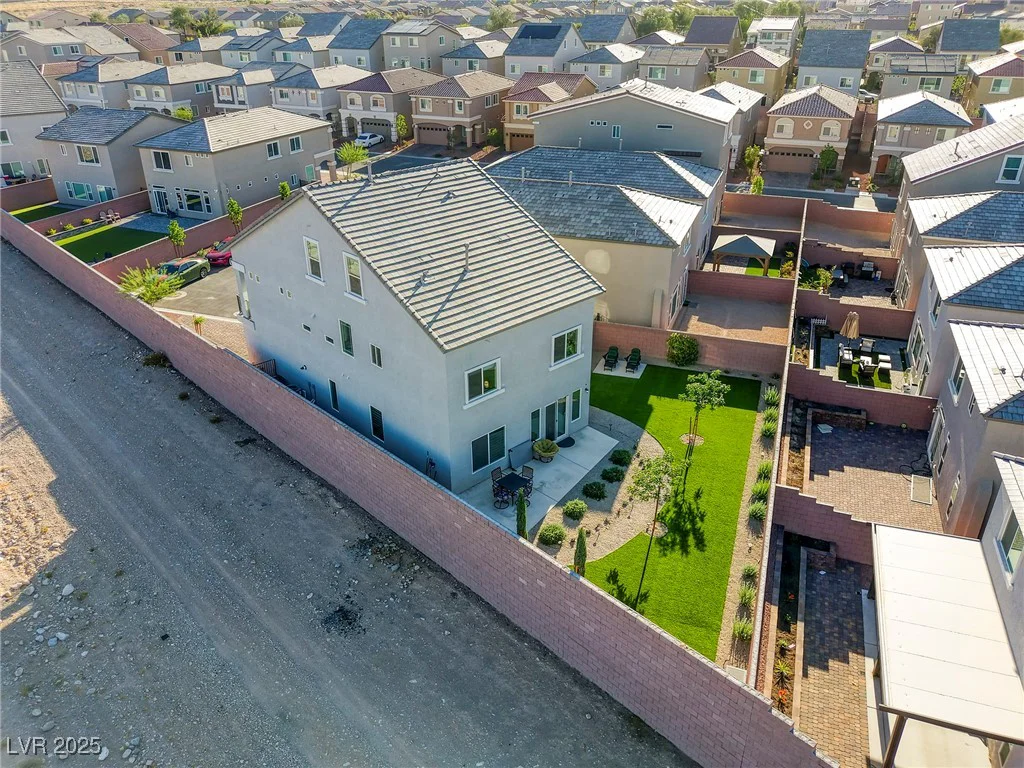 5368 Knitmore, Las Vegas, NV 89139