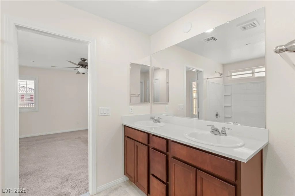 2467 Bellinzona, Henderson, NV 89044