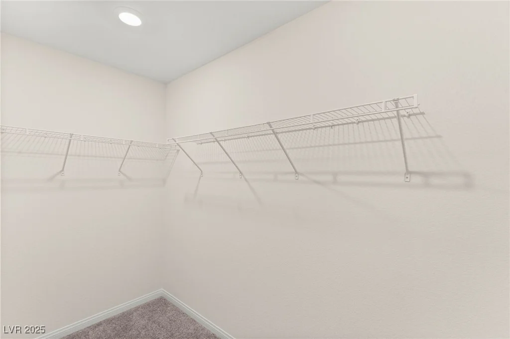 2467 Bellinzona, Henderson, NV 89044