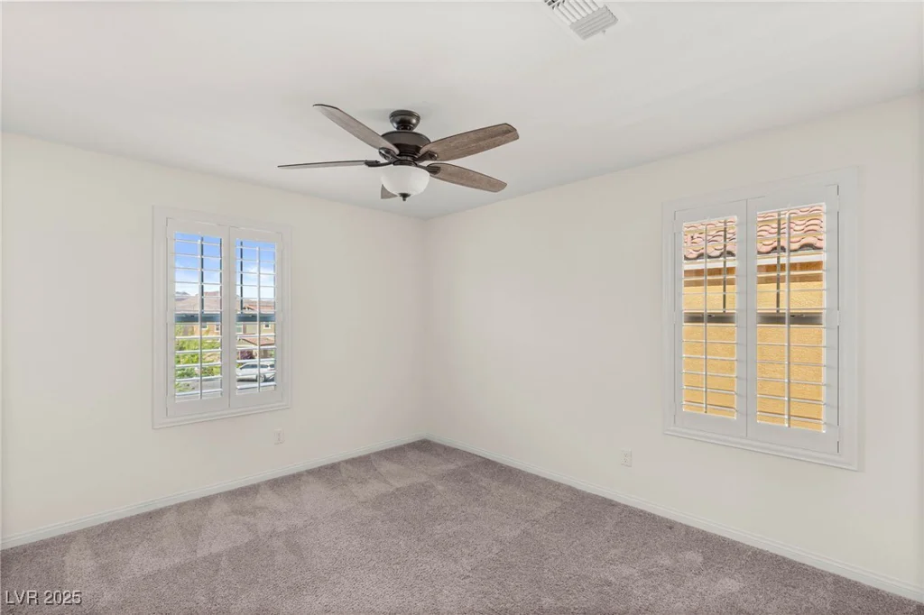 2467 Bellinzona, Henderson, NV 89044