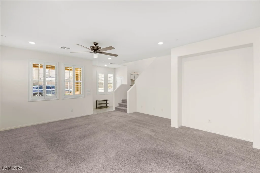 2467 Bellinzona, Henderson, NV 89044