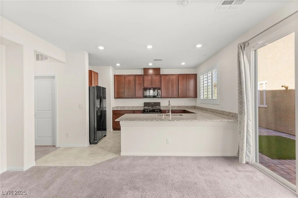 2467 Bellinzona, Henderson, NV 89044