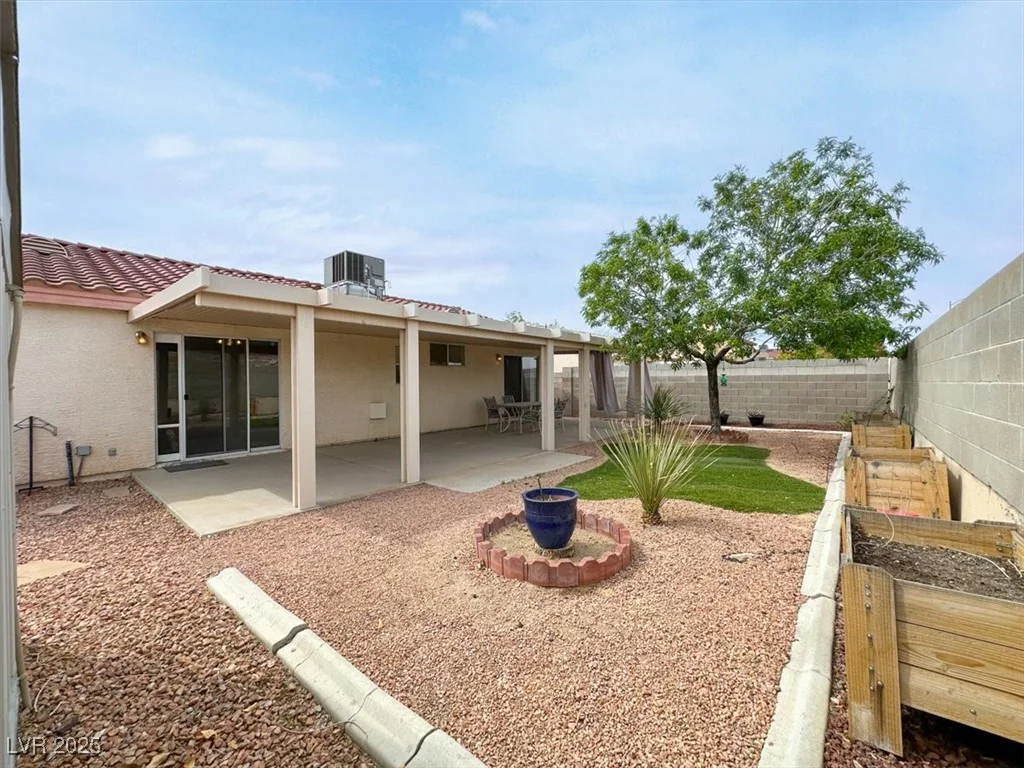 146 Skytop, Henderson, NV 89015