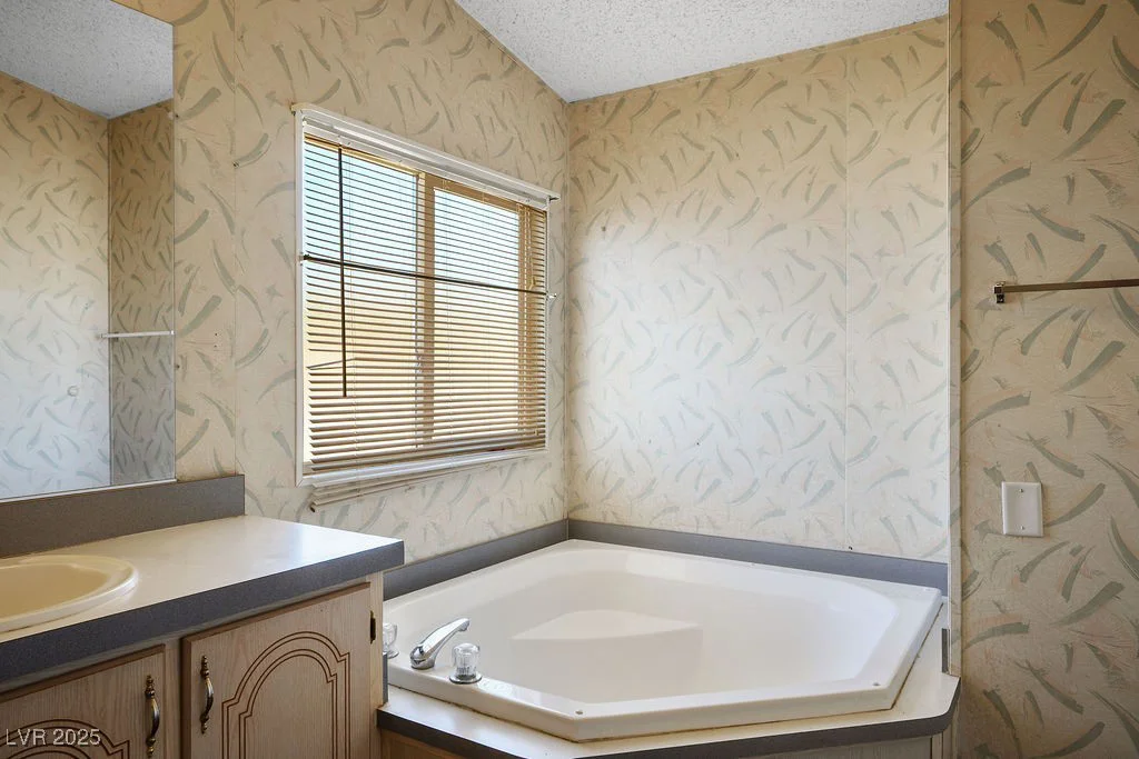 2370 Schifrin, Pahrump, NV 89048