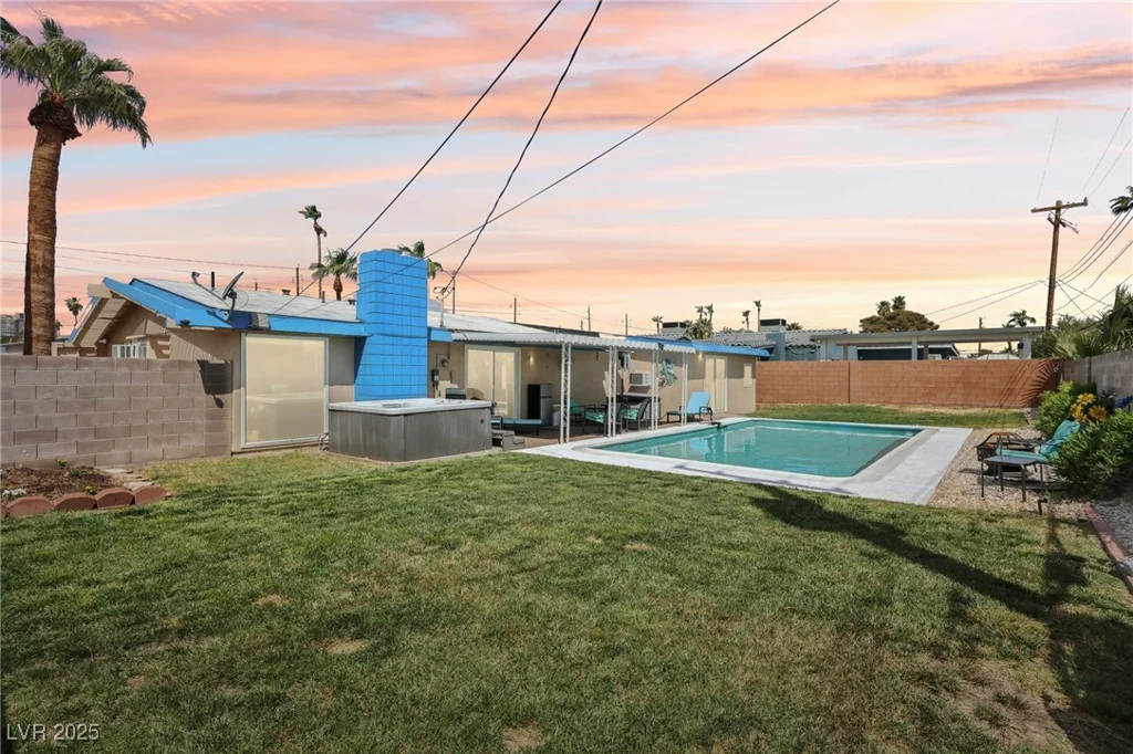 3140 Sundown, Las Vegas, NV 89169
