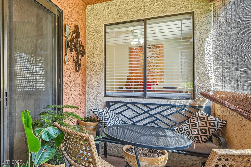 3151 Soaring Gulls, Las Vegas, NV 89128