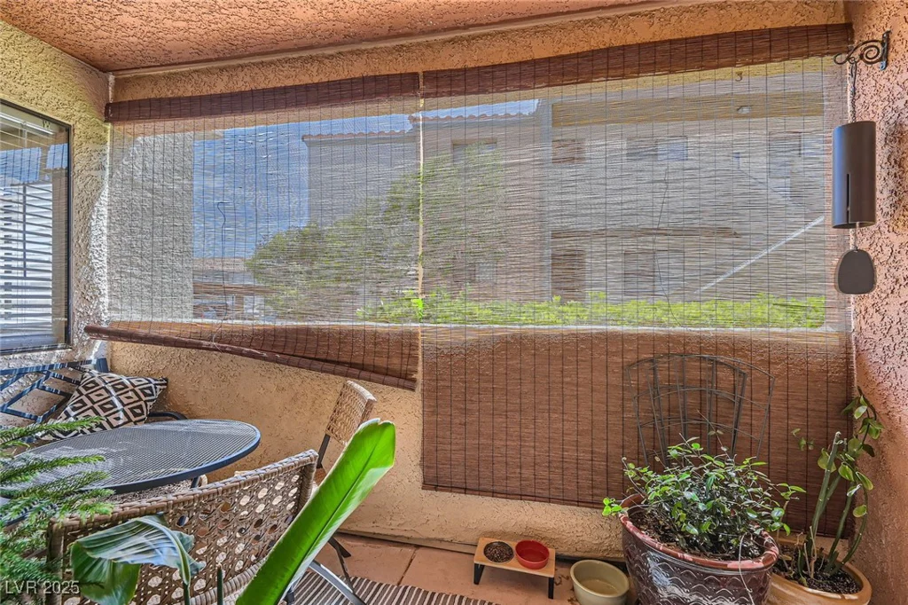 3151 Soaring Gulls, Las Vegas, NV 89128