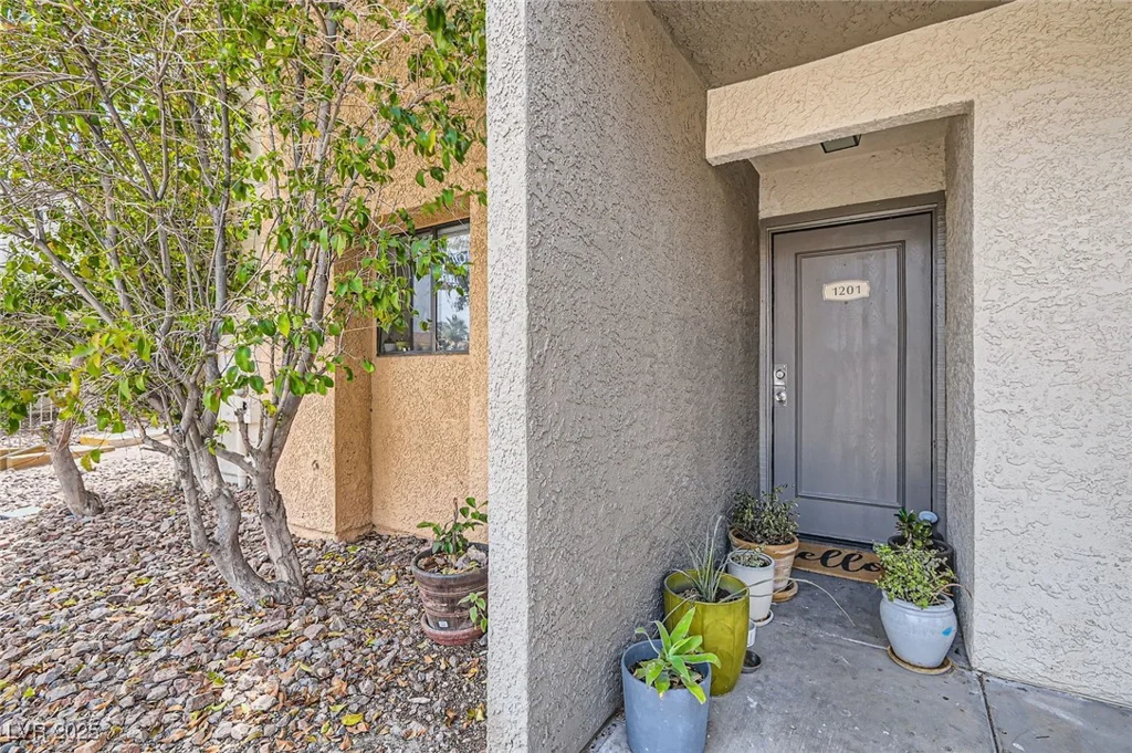 3151 Soaring Gulls, Las Vegas, NV 89128