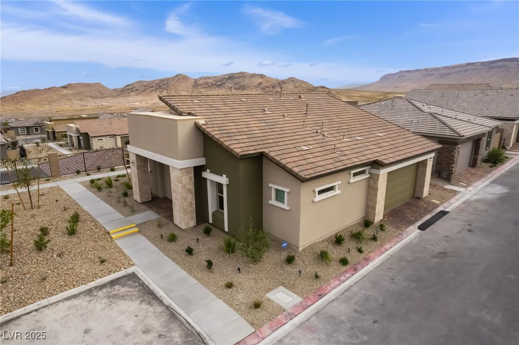 892 Elmwood Forest, Las Vegas, NV 89138