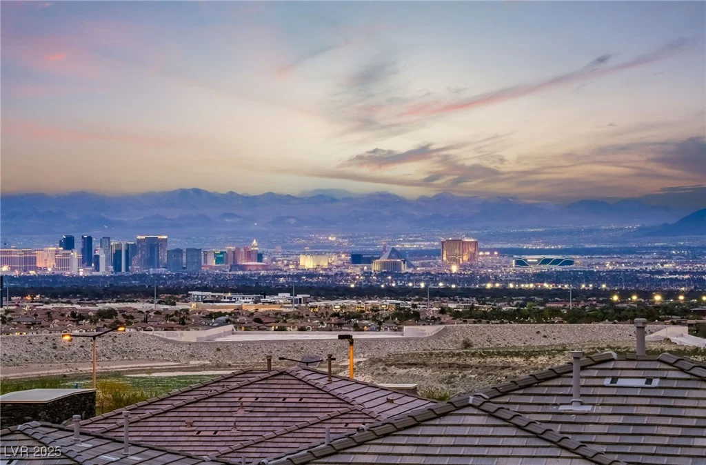 892 Elmwood Forest, Las Vegas, NV 89138