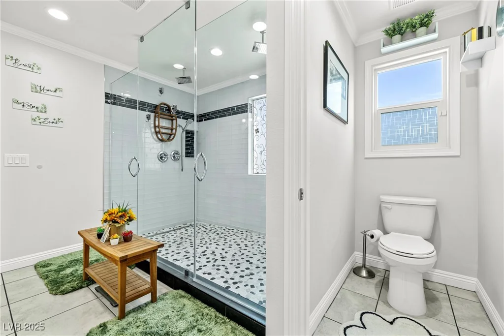 2127 Brewer, North Las Vegas, NV 89081