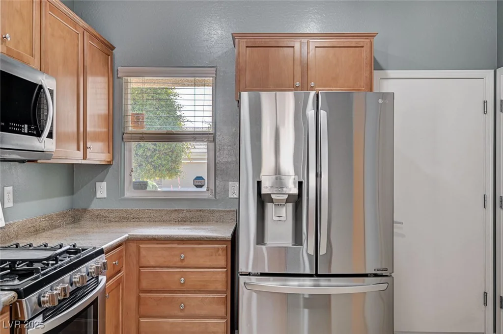 7732 Songster, North Las Vegas, NV 89084