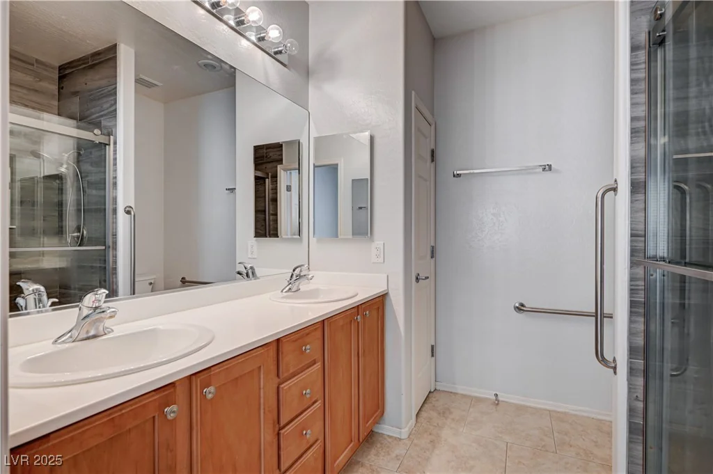 7732 Songster, North Las Vegas, NV 89084